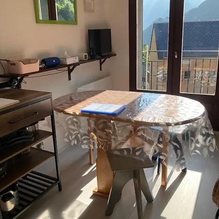 L'adret * בארג'ס